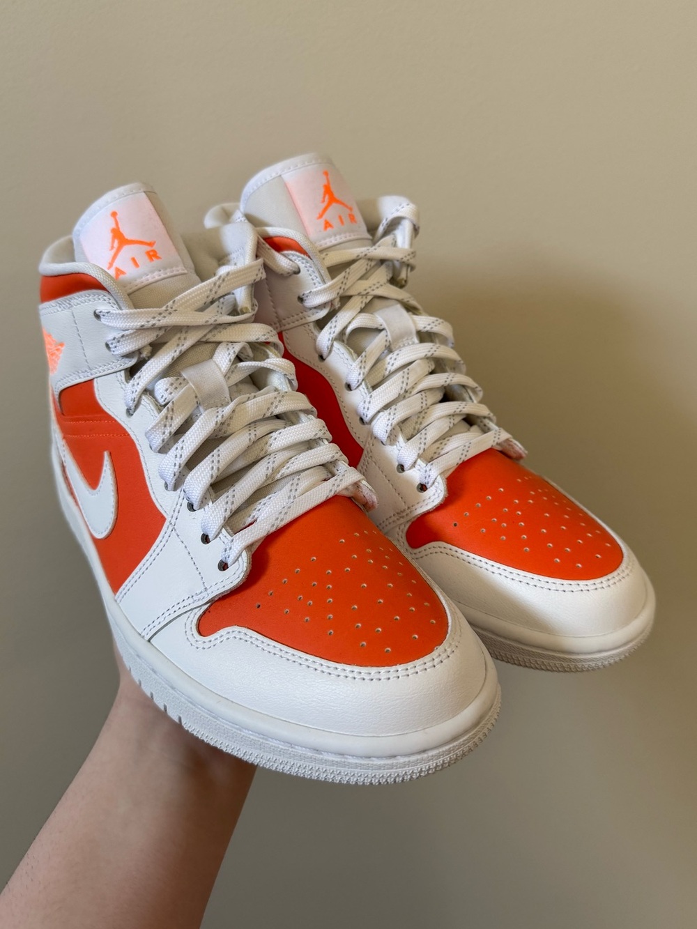Nike Air Jordan 1 Mid SE bright citrus - Tried on once (no box) - Picture 4 of 8